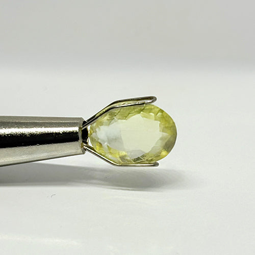 3.12 Carat Yellow Sapphire from Sri Lanka (Ceylon) Natural Gemstone