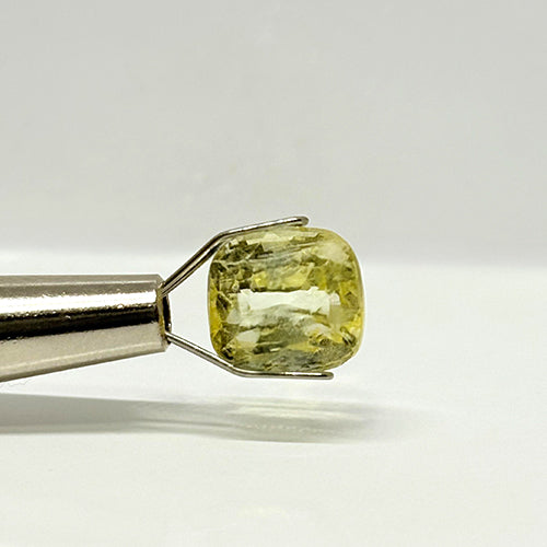 5.1 Carat Yellow Sapphire from Sri Lanka (Ceylon) Natural Gemstone