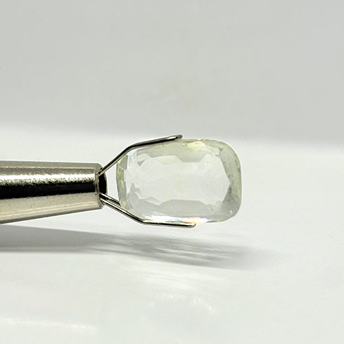 5.38 Carat Yellow Sapphire from Sri Lanka (Ceylon) Natural Gemstone