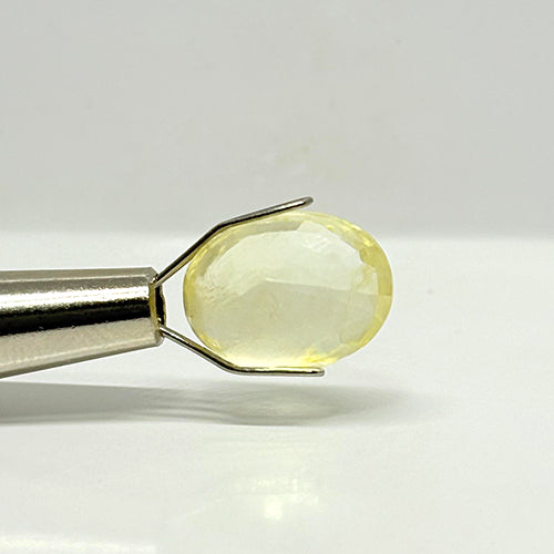 5.55 Carat Yellow Sapphire from Sri Lanka (Ceylon) Natural Gemstone