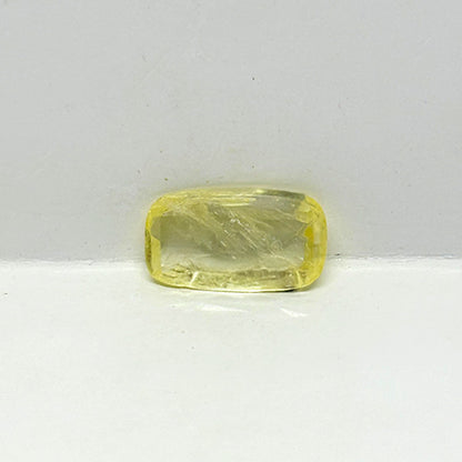 3.32 Carat Yellow Sapphire from Sri Lanka (Ceylon) Natural Gemstone