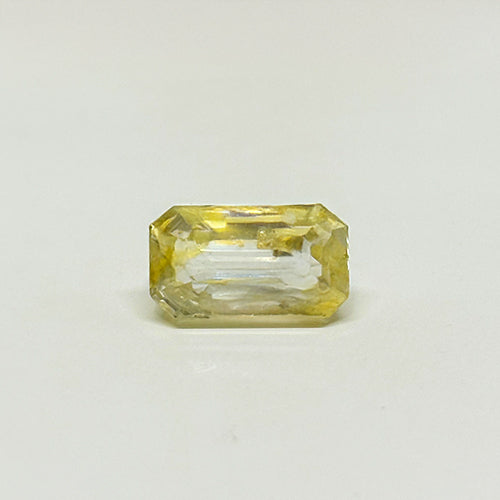 3.4 Carat Yellow Sapphire from Sri Lanka (Ceylon) Natural Gemstone