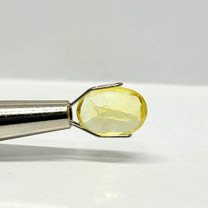 3.4 Carat Yellow Sapphire from Sri Lanka (Ceylon) Natural Gemstone