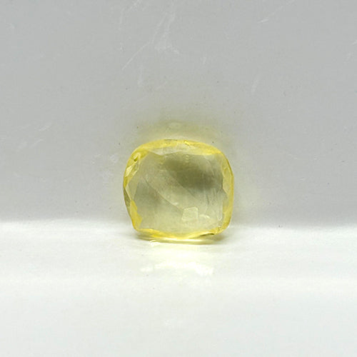 3.47 Carat Yellow Sapphire from Sri Lanka (Ceylon) Natural Gemstone