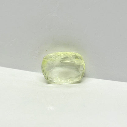 3.9 Carat Yellow Sapphire from Sri Lanka (Ceylon) Natural Gemstone