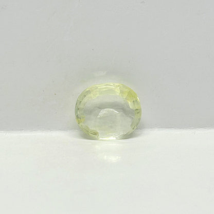 4.07 Carat Yellow Sapphire from Sri Lanka (Ceylon) Natural Gemstone