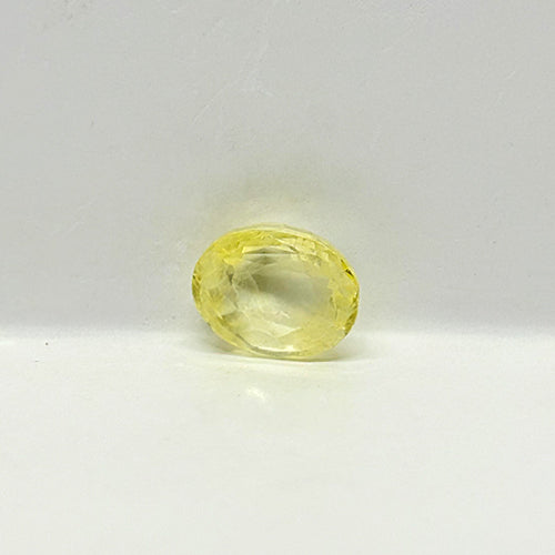 4.22 Carat Yellow Sapphire from Sri Lanka (Ceylon) Natural Gemstone