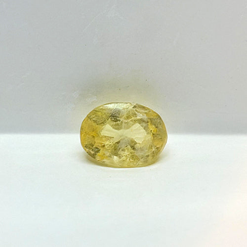 4.52 Carat Yellow Sapphire from Sri Lanka (Ceylon) Natural Gemstone