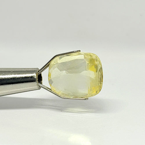 6.12 Carat Yellow Sapphire from Sri Lanka (Ceylon) Natural Gemstone