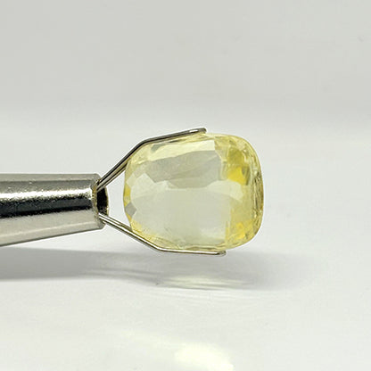 6.12 Carat Yellow Sapphire from Sri Lanka (Ceylon) Natural Gemstone