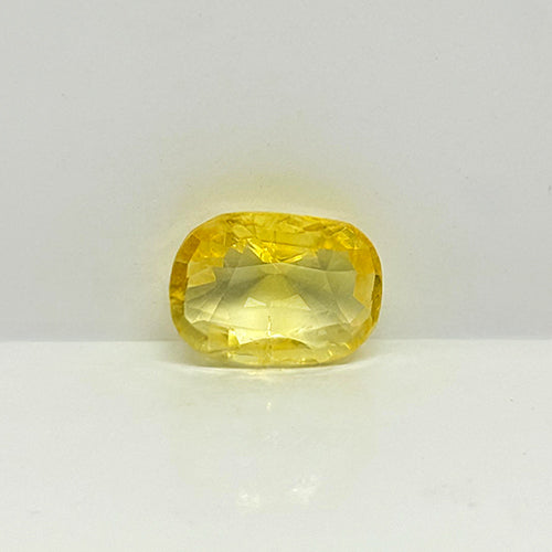 6.45 Carat Yellow Sapphire from Sri Lanka (Ceylon) Natural Gemstone