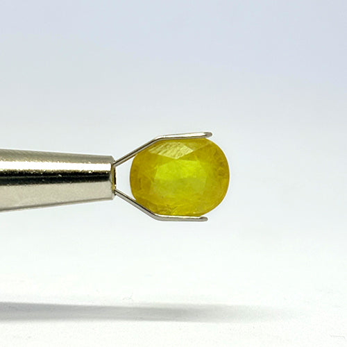 4.62 Carat Bangkok Yellow Sapphire (Pukhraj) Stone | Natural Thailand Pukhraj for Jupiter (Guru) | Certified Gemstone